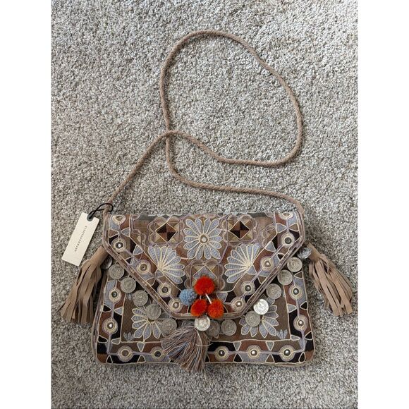 Anthropologie Khanna Embroidered Clutch / Crossbody Bag in Neutral - Picture 12 of 12